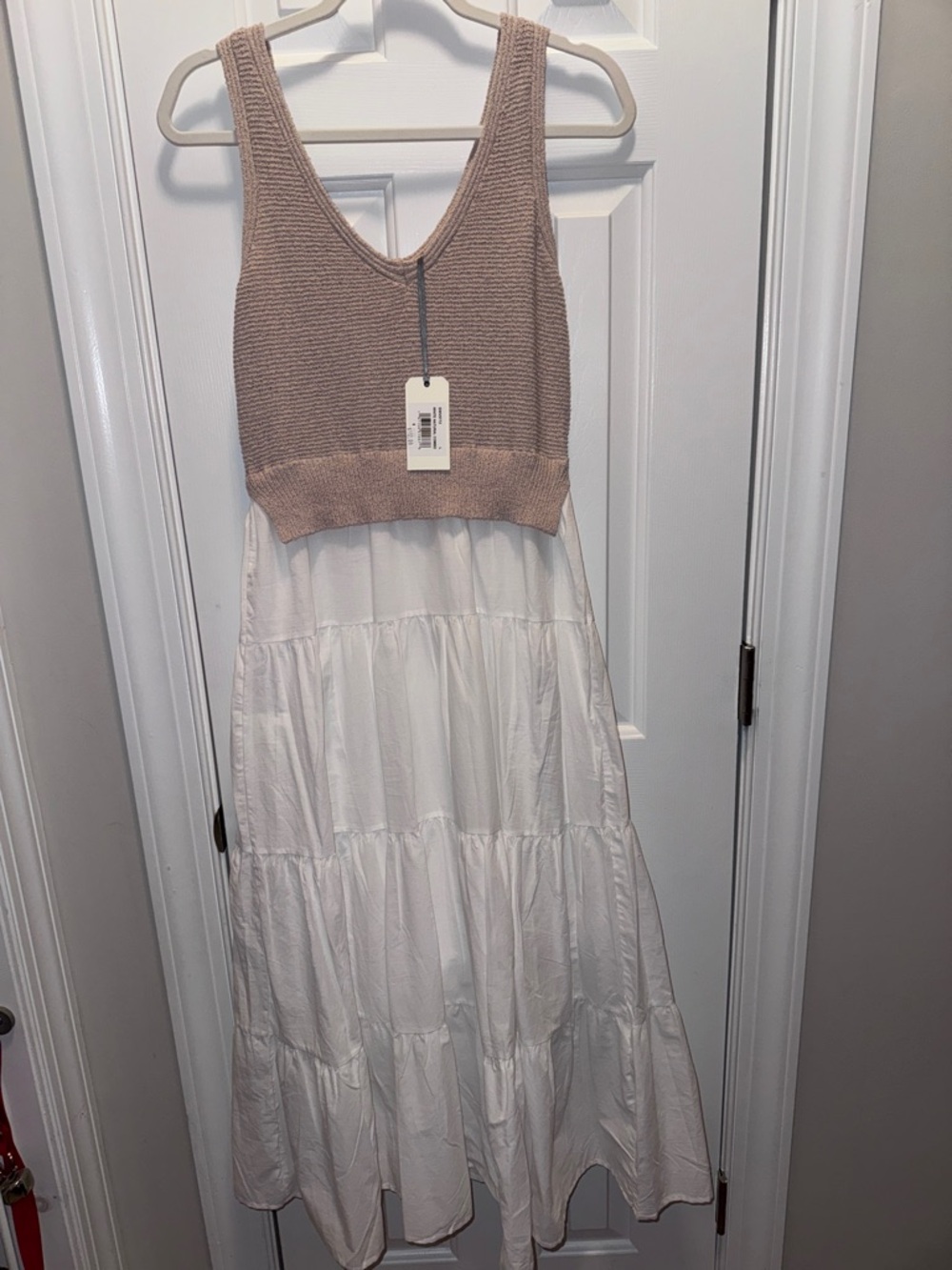 Sleeveless Knit-Top Maxi Dress in Blush and White